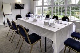 lord-haldon-country-house-hotel-meeting-space-04-83874.jpg