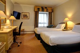 the-watermill-hotel-bedrooms-01-84247.jpg