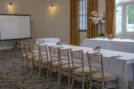 the-judds-folly-hotel-meeting-space-03-84264.jpg